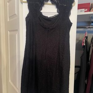 Key Hole  Black Lace Dress